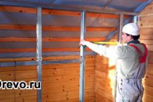 Монтаж внутренних перегородок в брусовом доме
