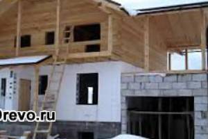 Строительство комбинированных домов из кирпича и дерева