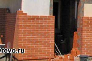 Процедура утепления деревянного дома и обкладка кирпичом